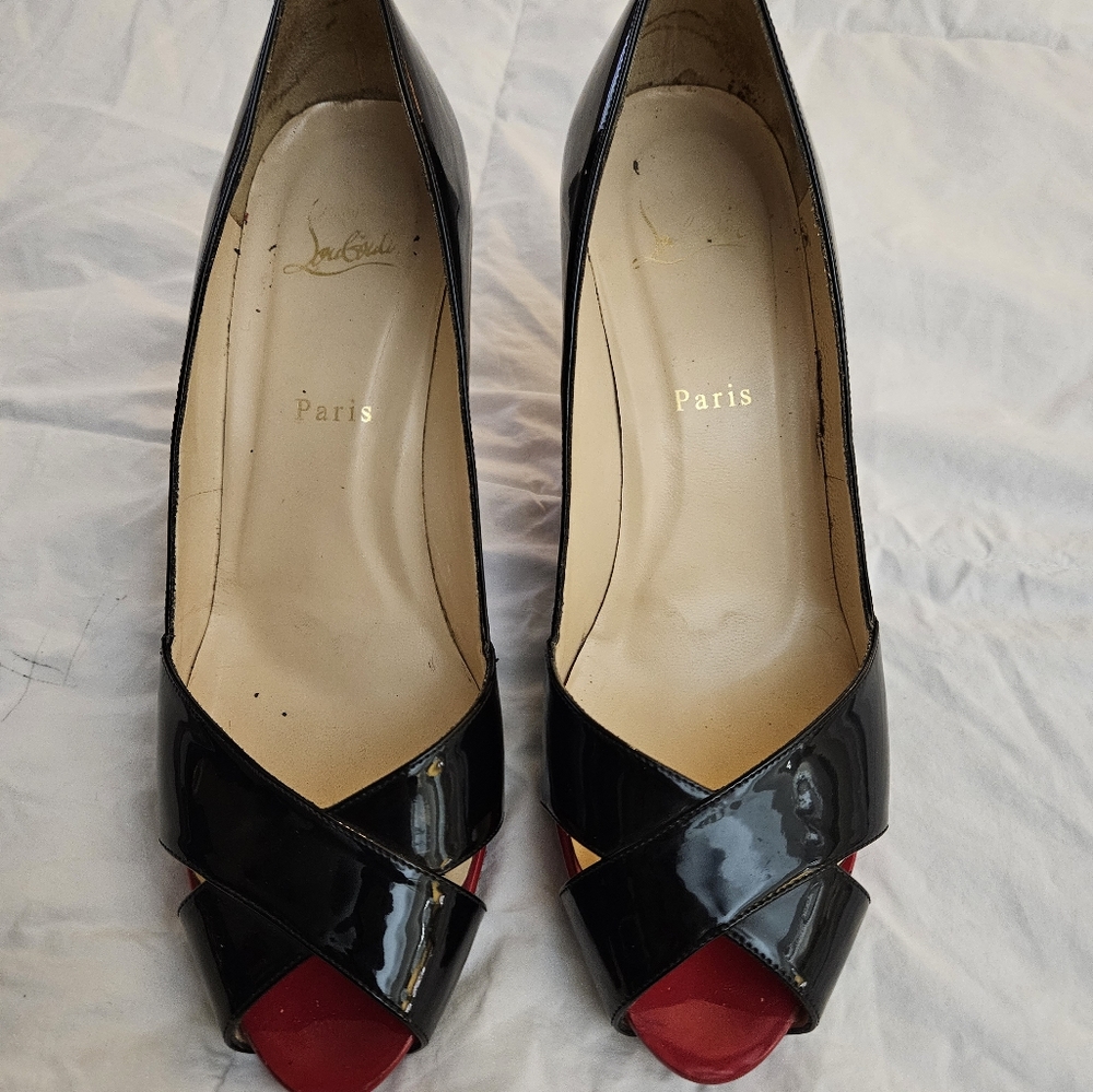 Christian louboutin Shelly 85 patent leather criss cross peep toe stiletto heel